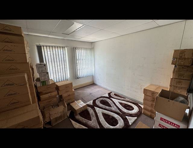 459M² WAREHOUSE FOR SALE IN EASTGATE